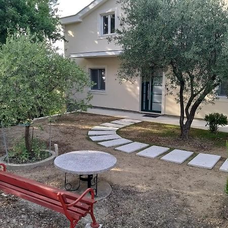 Appartement Petivat Gardens Extérieur photo