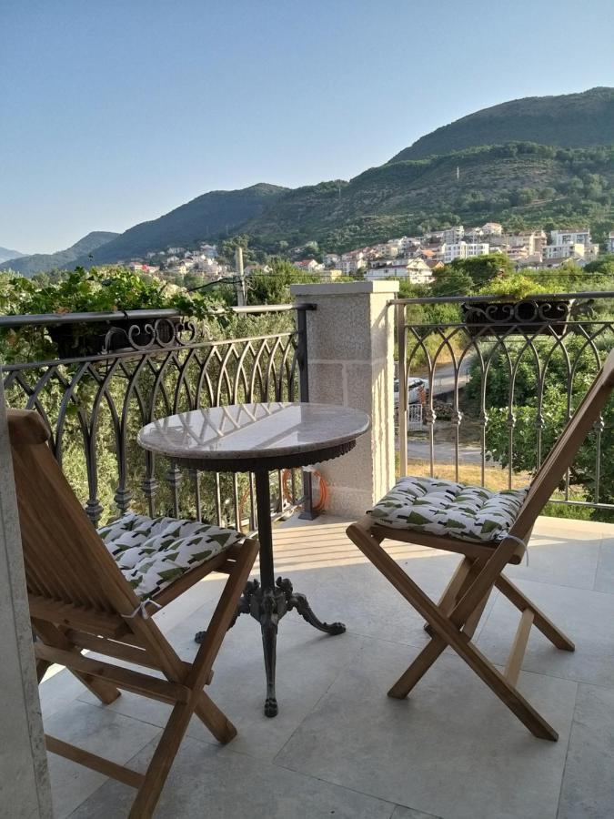 Appartement Petivat Gardens Extérieur photo