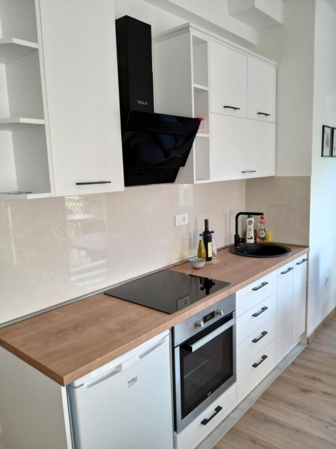 Appartement Petivat Gardens Extérieur photo