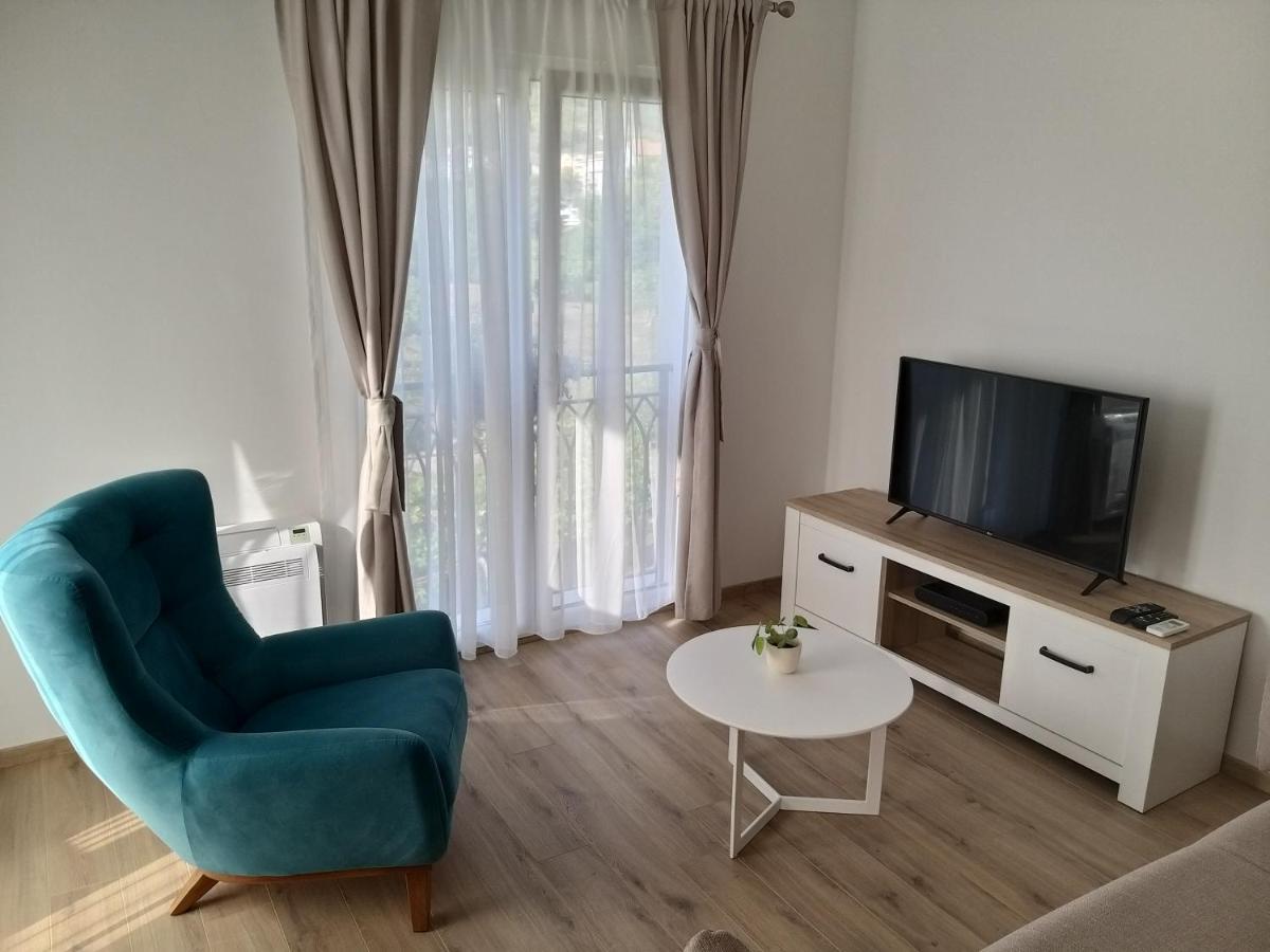 Appartement Petivat Gardens Extérieur photo