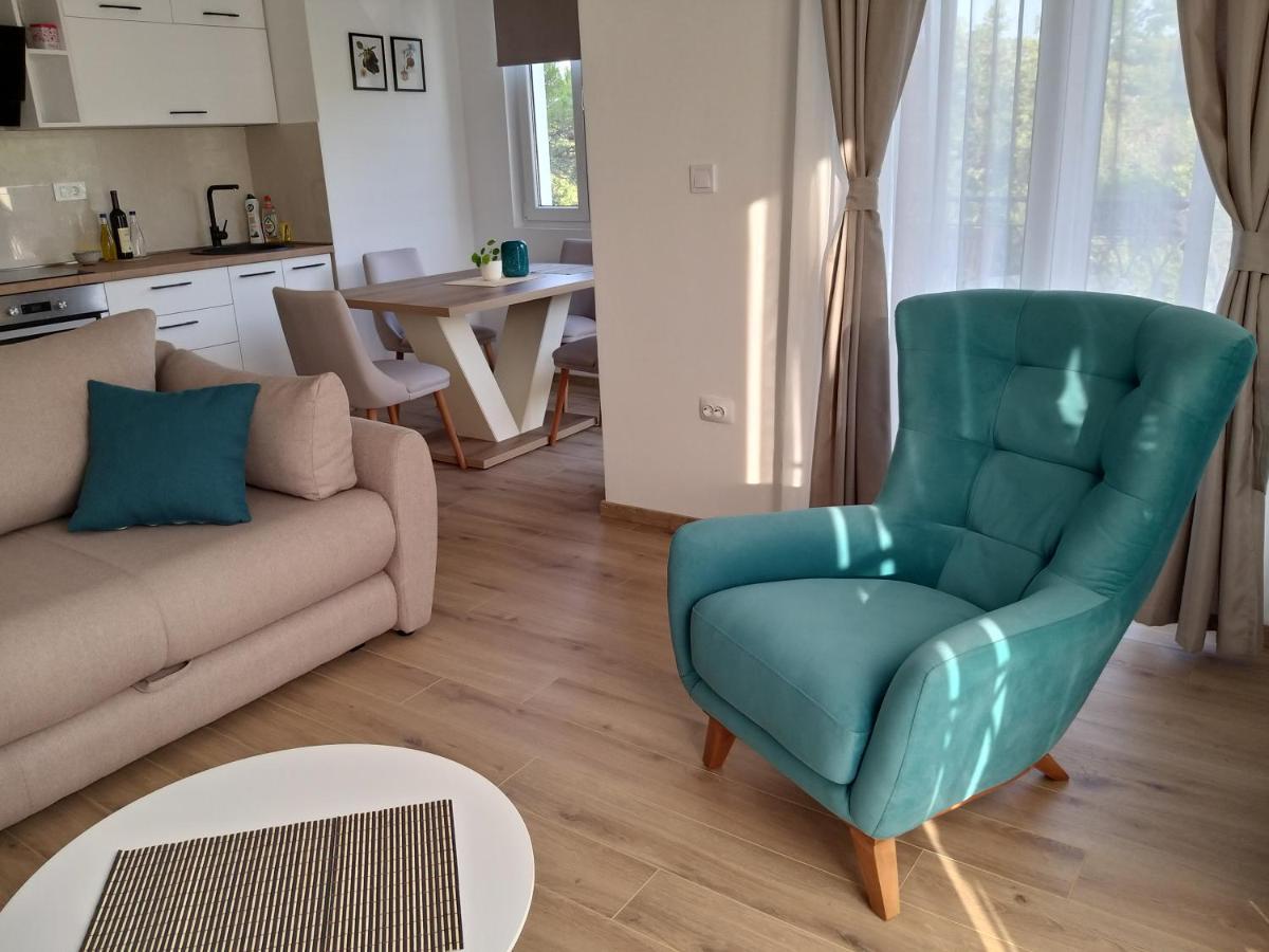 Appartement Petivat Gardens Extérieur photo