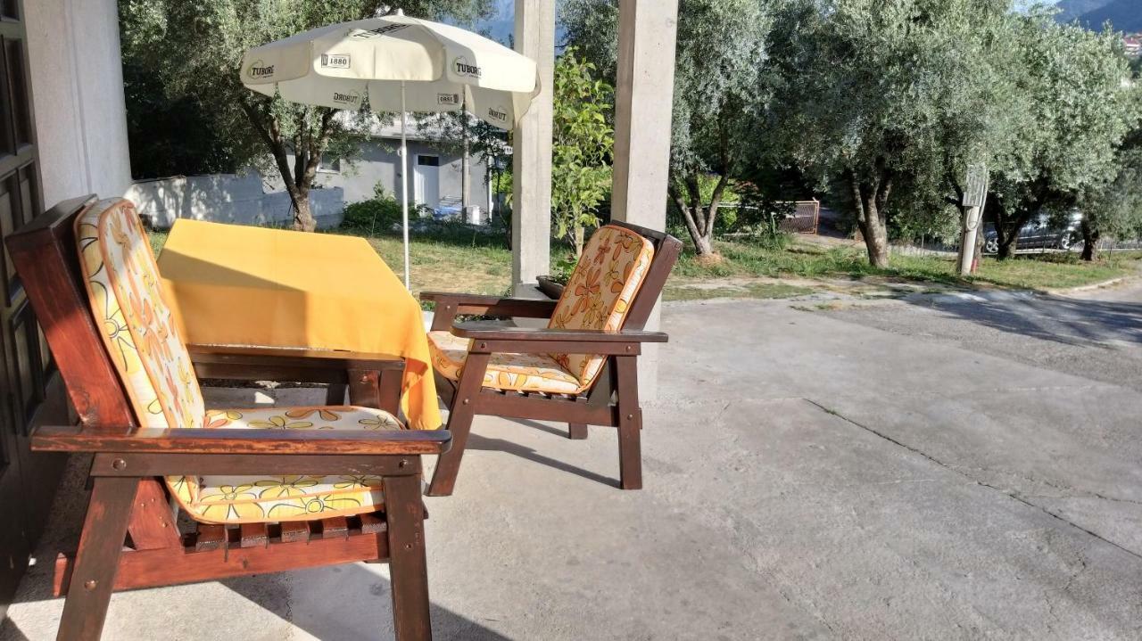 Appartement Petivat Gardens Extérieur photo